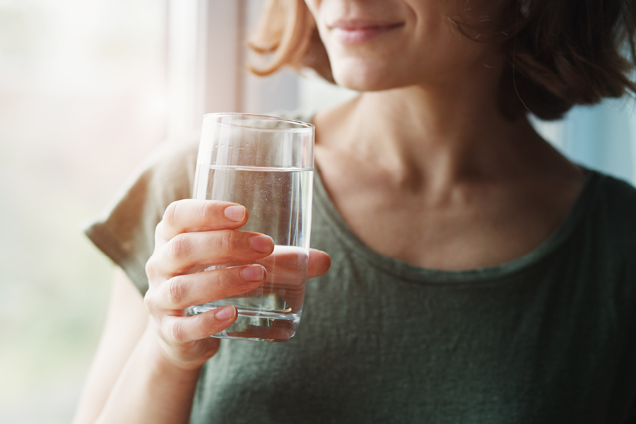 Quelques précautions sur l'eau en bouteille et l'eau du robinet